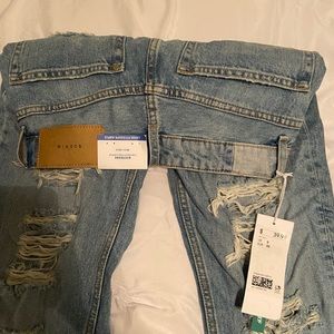 brand new H&M boyfriend jeans